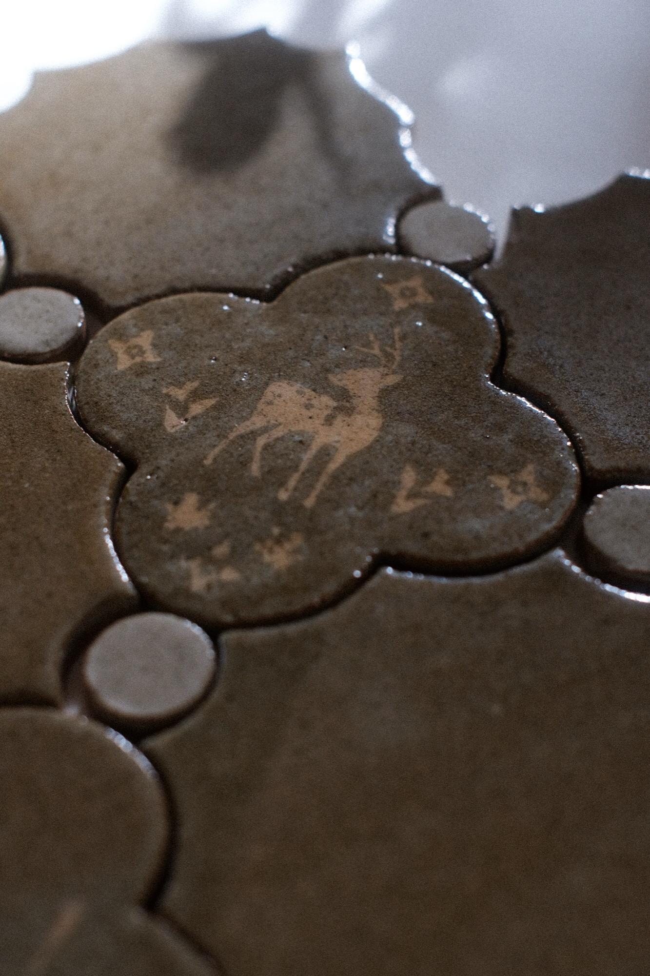 Quatrefoil - Isaac, gallery photograph 5